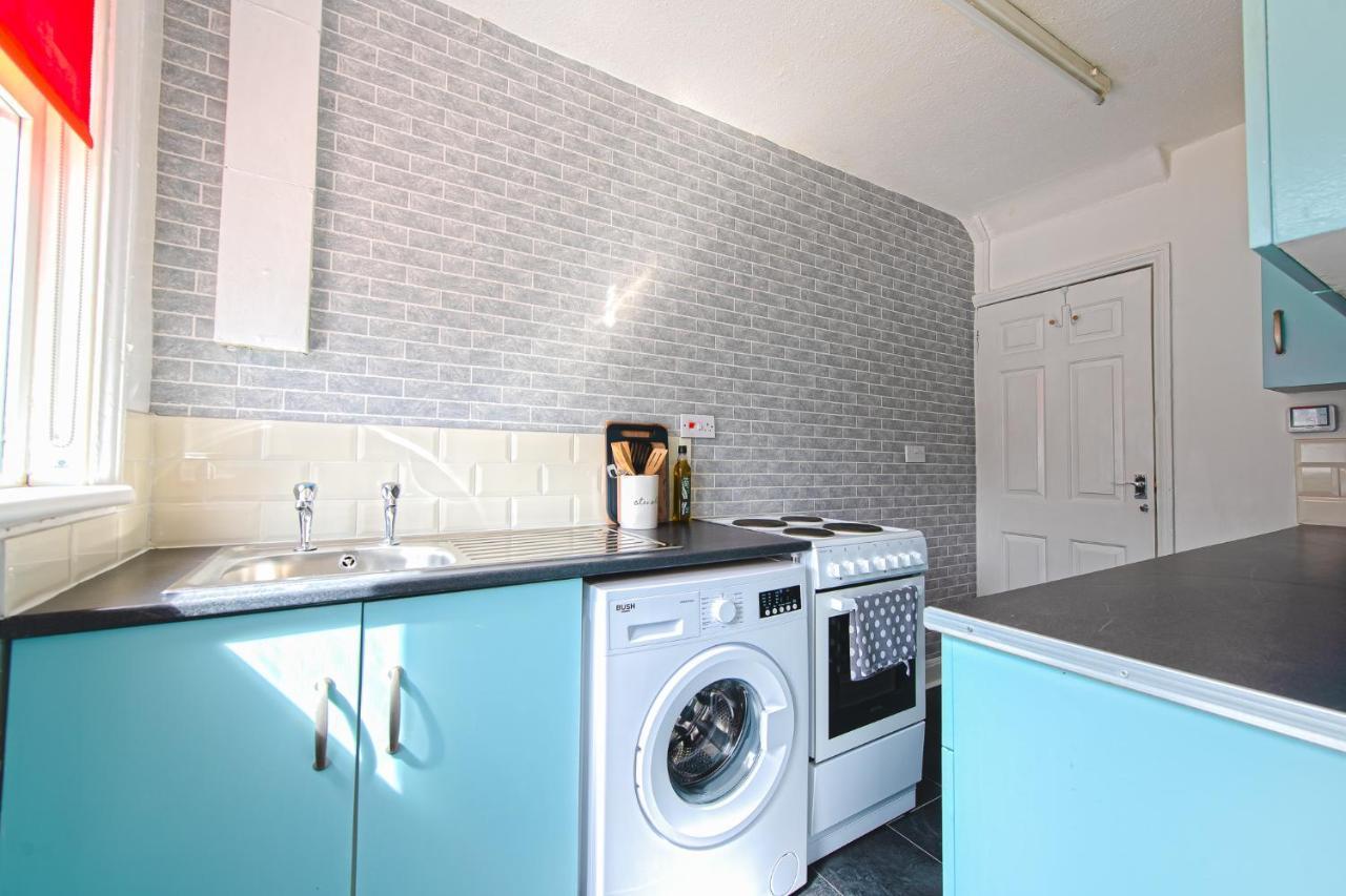 York House - Short Stay Leeds Leeds  Extérieur photo